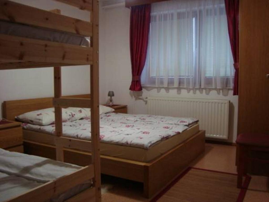 Ferienwohnung Prenocisca Jezero Gorenje Jezero Zimmer foto